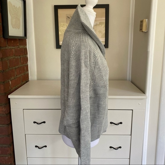 WAYF Nelle Half Zip Pullover - Picture 7 of 16